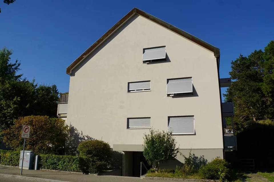 Appartamento di 2 camere in una casa multifamiliare tranquilla – foto 2 di 2