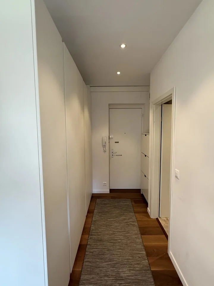 Magnifique appartement lumineux meublé récemment rénové de 58 m2 et 24 m2 de terrasse avec vue dégagée sur le parc – photo 9 sur 13
