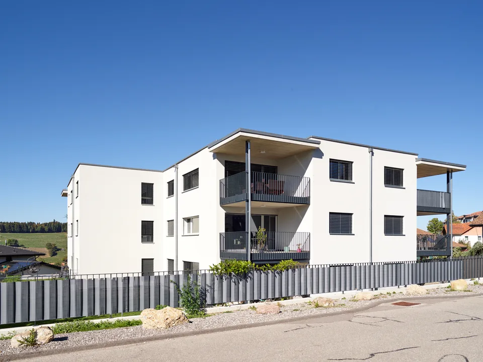 In vendita - Appartamento di 3,5 locali con terrazza e giardino – foto 10 di 12