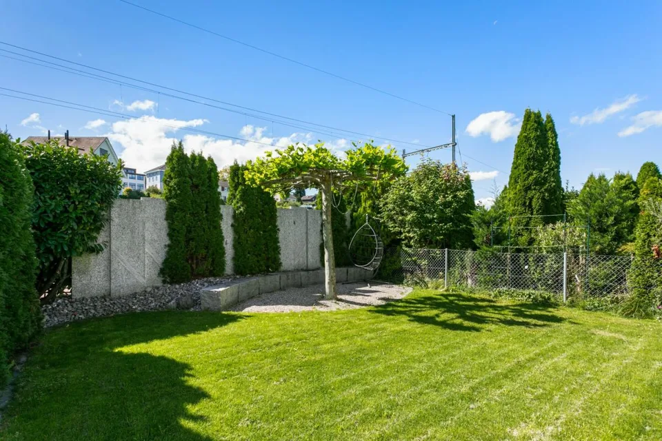 Bonheur familial avec vue sur le lac - Maison moderne de 5,5 pièces avec vue sur le lac à Freidorf – photo 13 sur 29