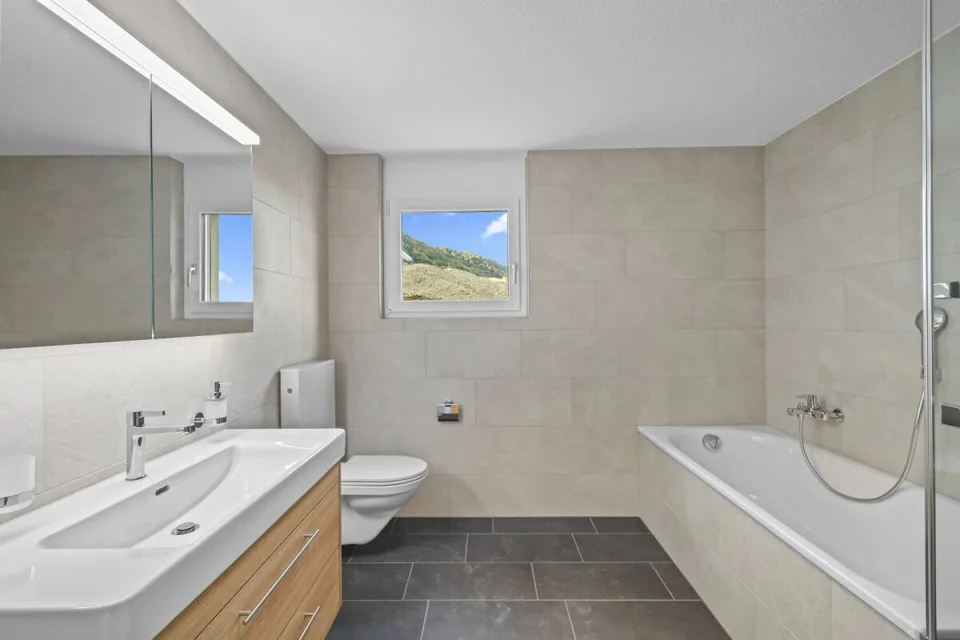 4.5-Zi. Wohnung mit herrlicher Fernsicht – Foto 7 von 13