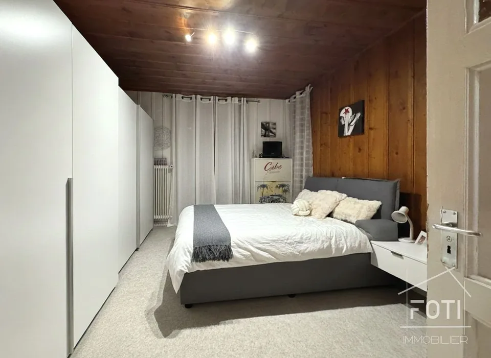 Mietshaus mit 5 Wohnungen – Foto 3 von 13