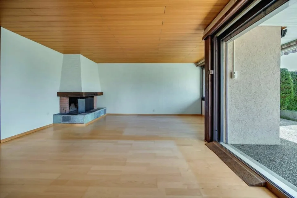 5.5-Zimmer-Reiheneckhaus mit Garten, Garage und drei Abstellplätzen - Hausmattstrasse 2 + 6b, Ittigen – Foto 6 von 11