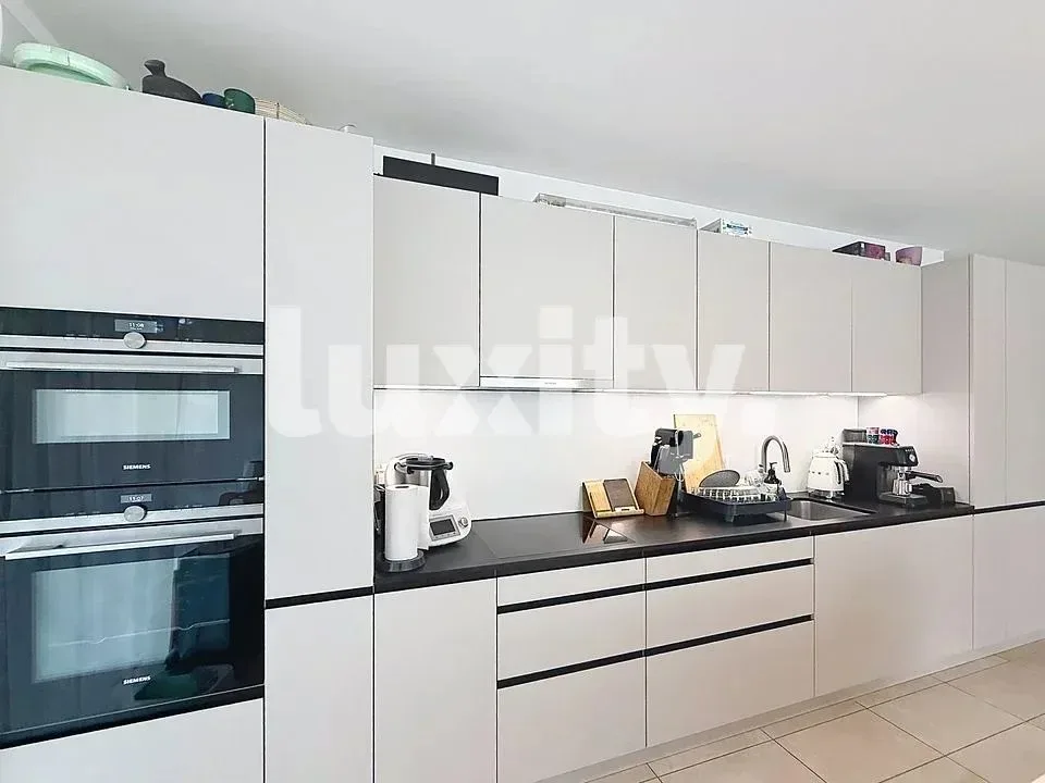 NYON ? Appartamento di 4,5 locali con terrazza di 31 m² – foto 3 di 6