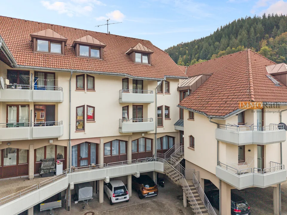 IMMORath.de - Bright 1-room apartment on the top floor – photo 7 of 13