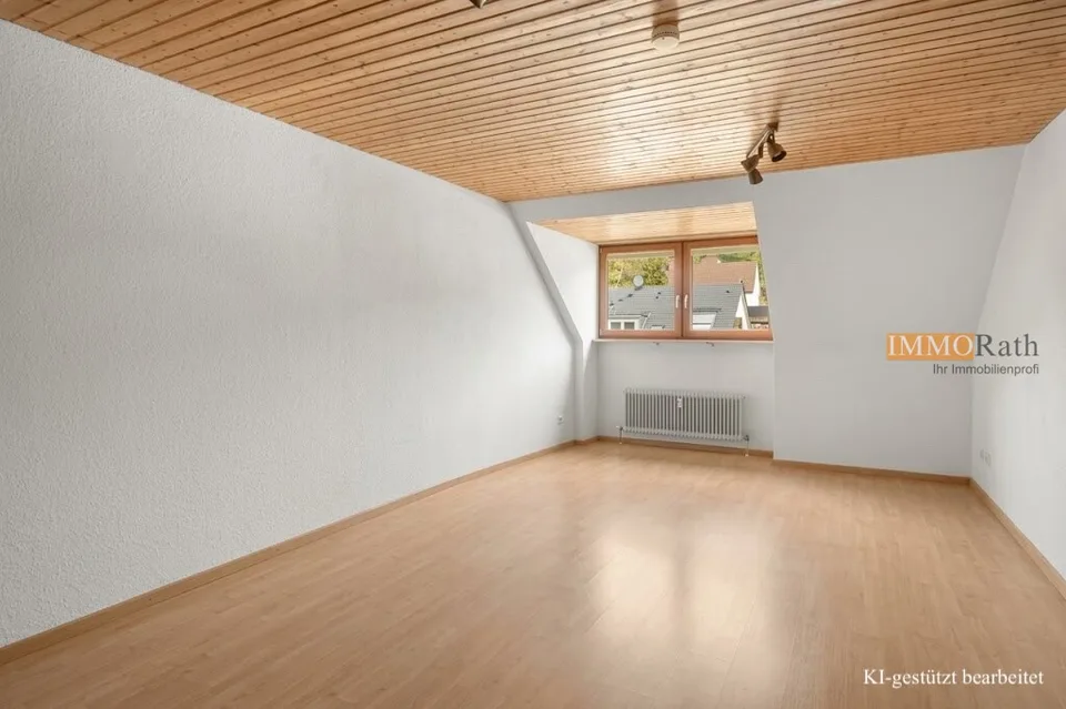 IMMORath.de - Bright 1-room apartment on the top floor – photo 2 of 13