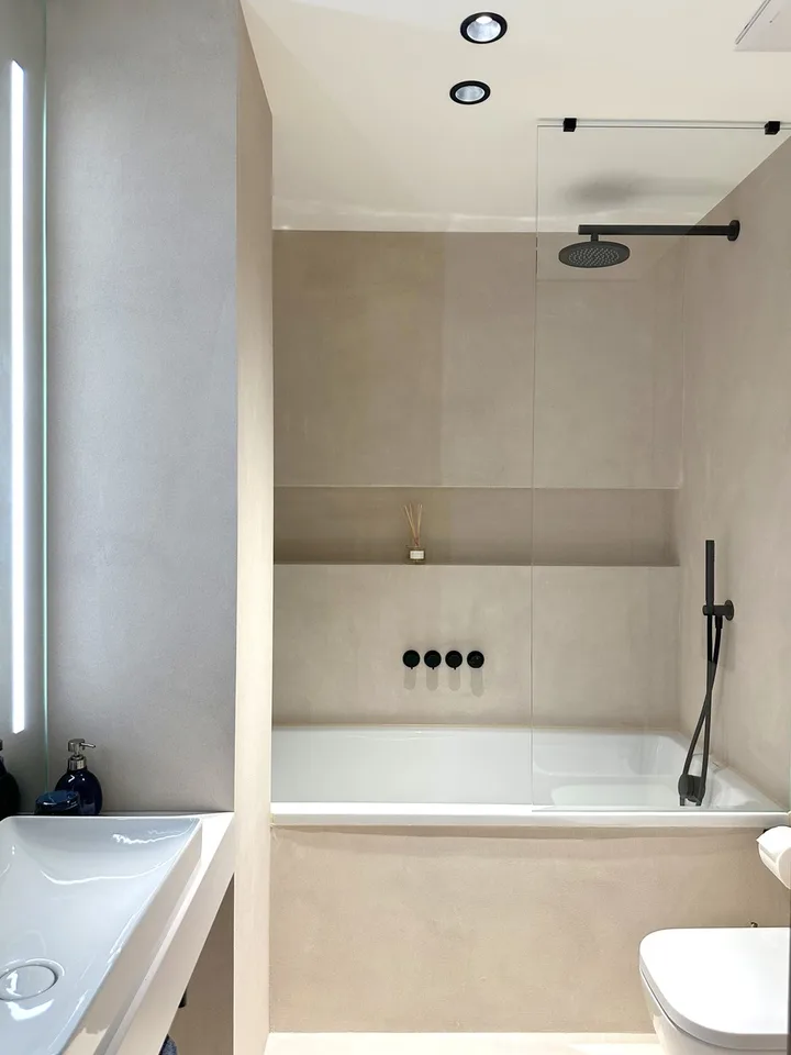 Duplex penthouse 4,5 pièces rénové avec toit-terrasse panoramique. – photo 15 sur 19