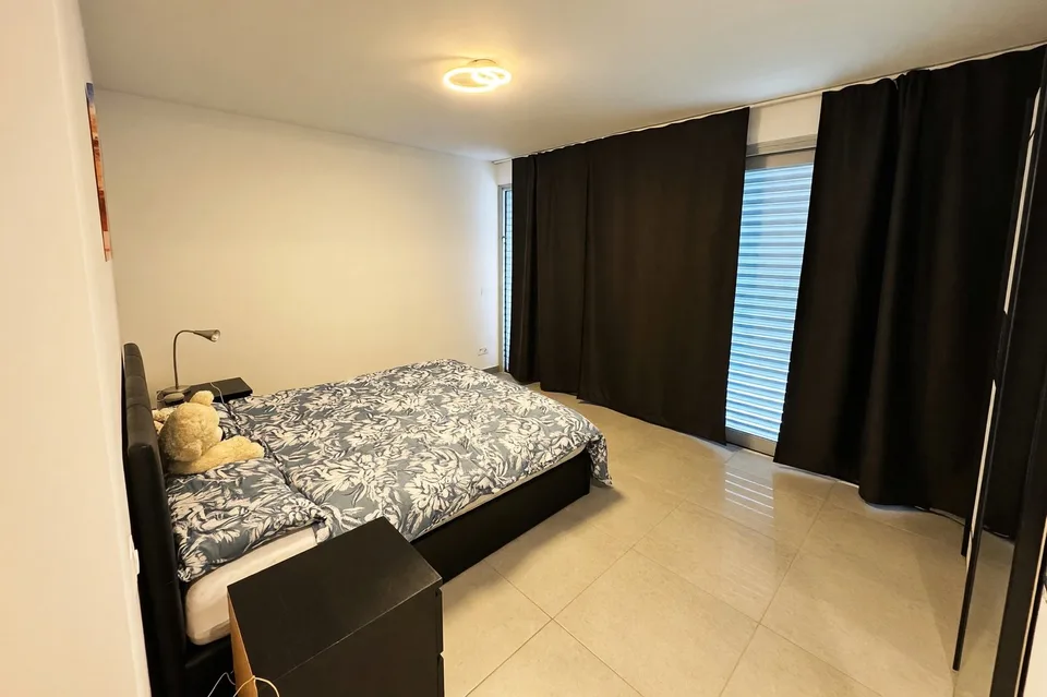 Elegante attico 3,5 avec terrasse de 70 m² au cœur de Bellinzona – photo 14 sur 19