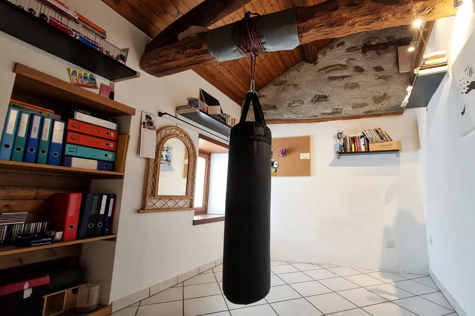 Maison de noyau charmante avec 3,5 pièces à un prix intéressant et avec des frais intéressants. – photo 15 sur 19