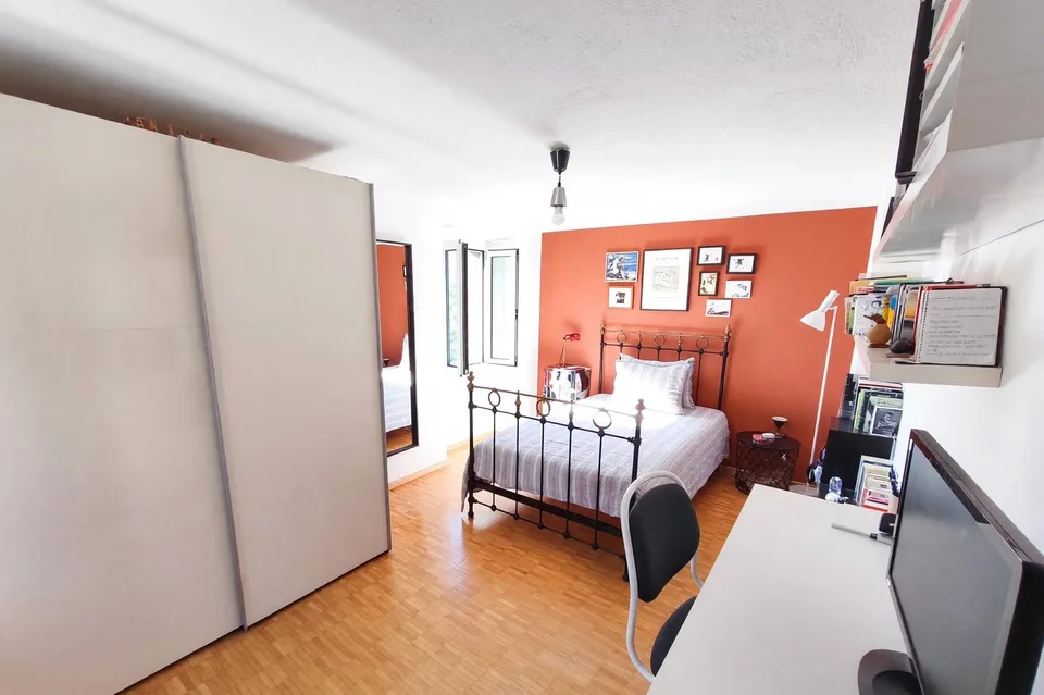 Zweifamilienhaus mit 7 Zimmern und Garten in Davesco renoviert – Foto 17 von 24