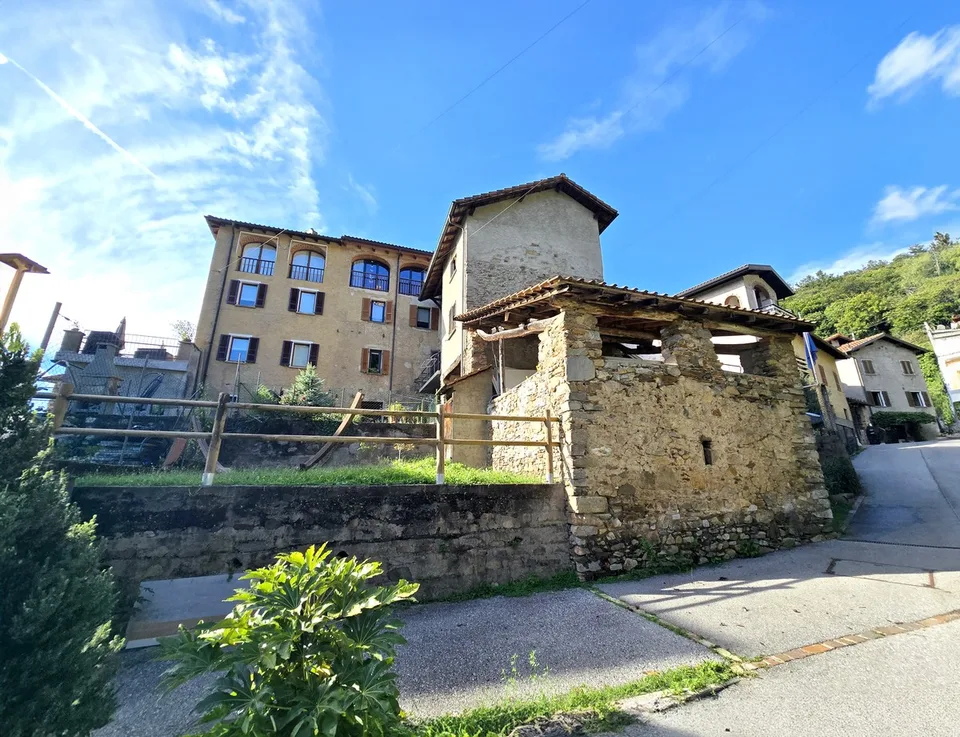 Belle maison de noyau rénovée 3,5 et 2,5 avec de beaux extérieurs – photo 14 sur 14