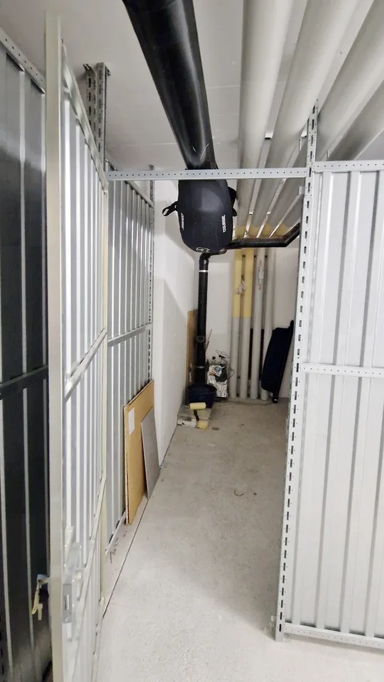 Bel appartement 3,5 pièces dans un quartier résidentiel avec terrasse panoramique couverte. – photo 14 sur 17