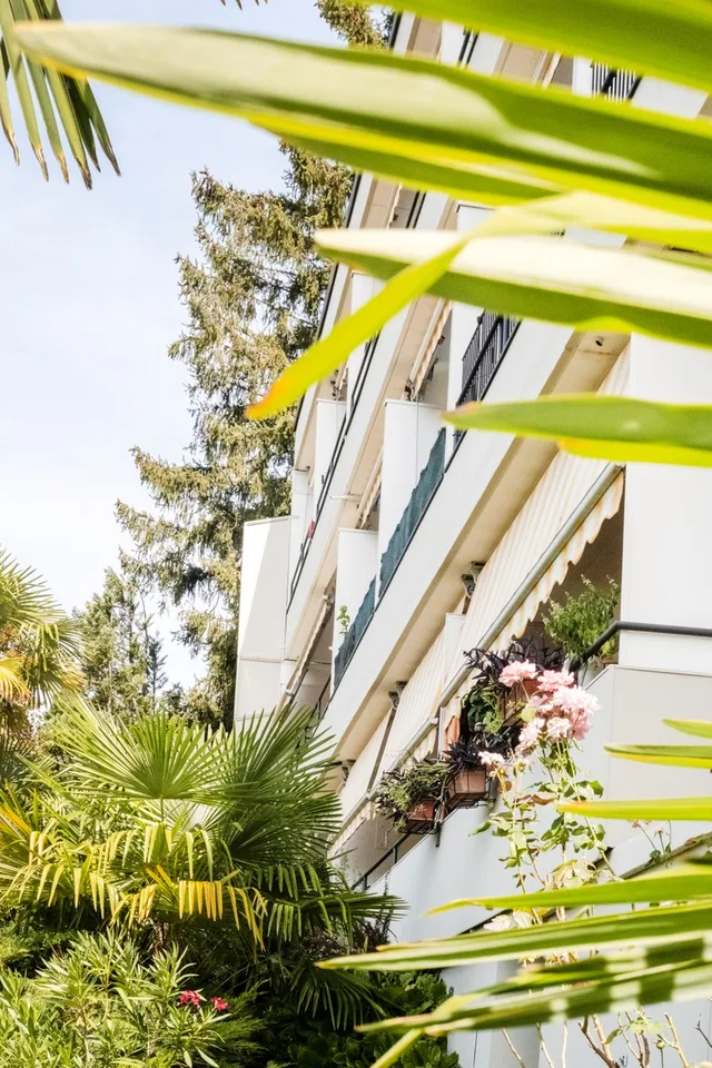 Appartement 2,5 pièces raffiné avec terrasse panoramique – photo 15 sur 15