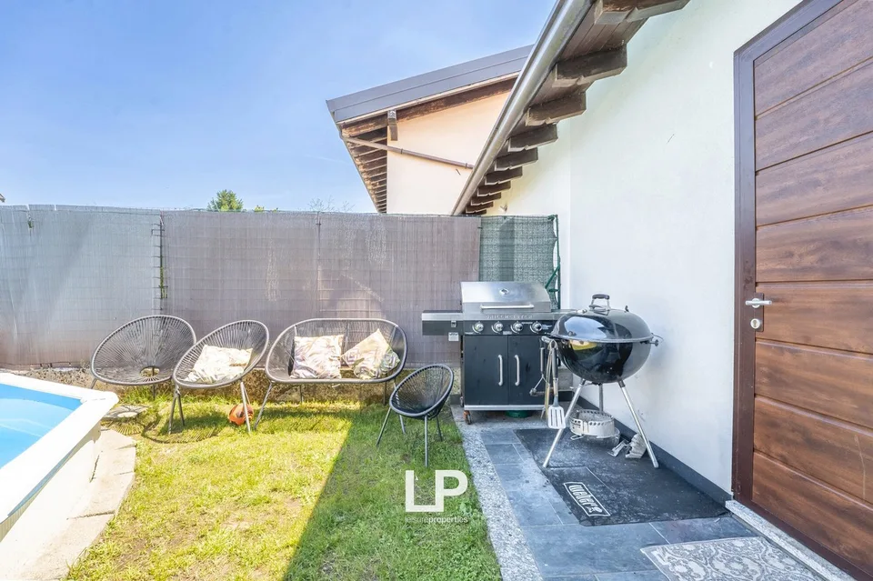 Villetta bifamiliare con giardino a Sesto Calende – foto 13 di 13