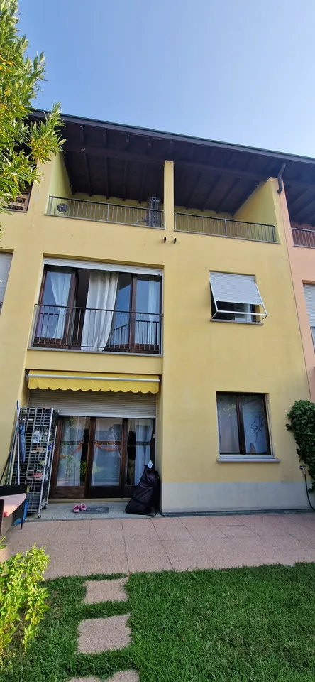 Grande maison mitoyenne 6,5 avec terrasse panoramique et jardins – photo 18 sur 21