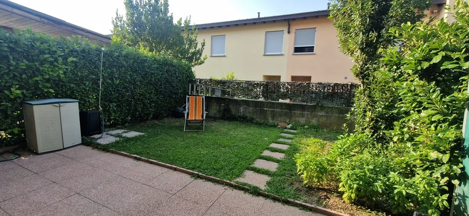 Grande maison mitoyenne 6,5 avec terrasse panoramique et jardins – photo 17 sur 21