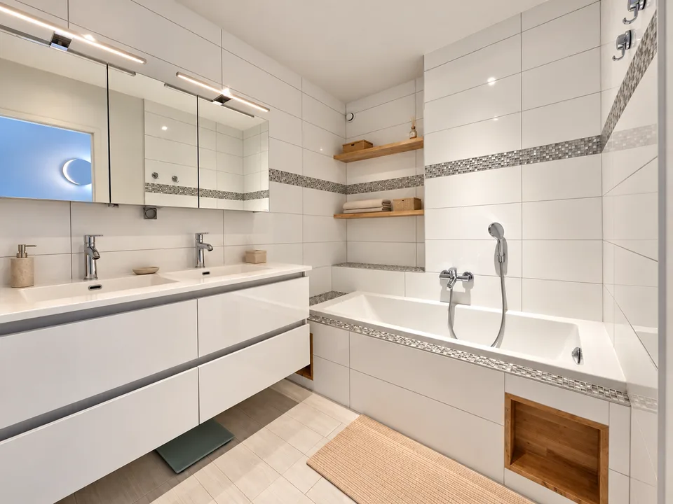 ANNECY-LE-VIEUX CHARMANTE MAISON FAMILIALE, 4 CHAMBRES, JARDIN ET TERRASSE – photo 8 sur 13