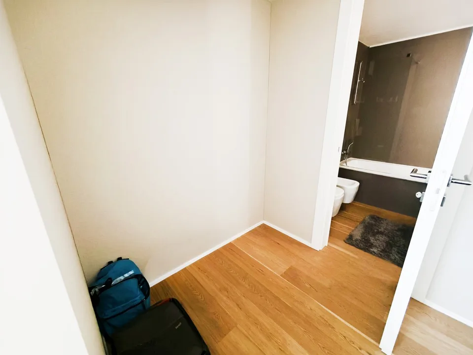 Elegante nouveau 3,5 pièces en haut standing avec terrasse habitable – photo 11 sur 14