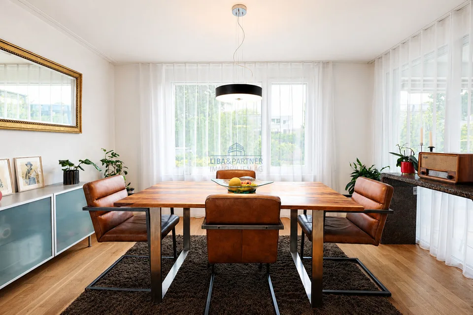 Wohnen mit Garten und Loggia – attraktive 4½-Zimmer-Wohnung in Augst – photo 4 sur 11
