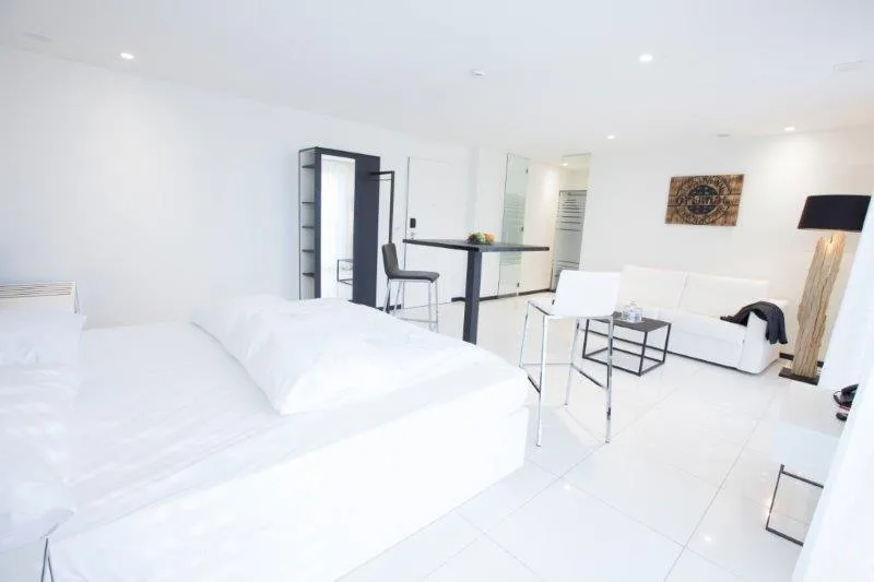 Studio in der LongstayResidence Thessoni home **** in Regensdorf – ideal für Pendler , beim Bahnhof – Foto 7 von 7