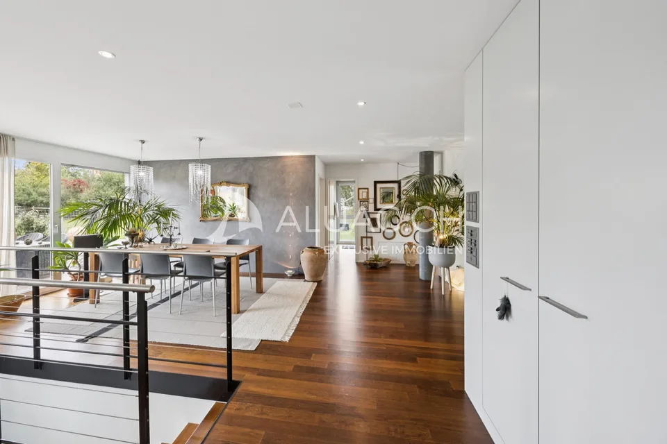 Garden Apartment like a Single-Family Home – photo 6 of 13