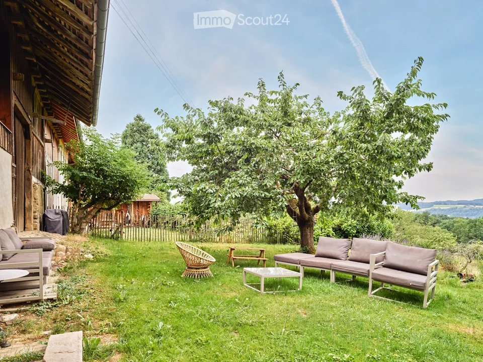 Prächtiges renoviertes Bauernhaus mit Garten in der Nähe von Romont – Foto 3 von 5