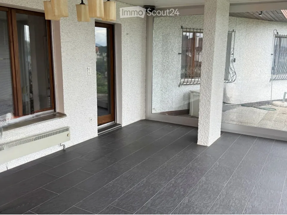 Maison unifamiliale de 7,5 pièces avec vue sur le Säntis sur un terrain de 1'246 m² – potentiel de développement – photo 3 sur 5