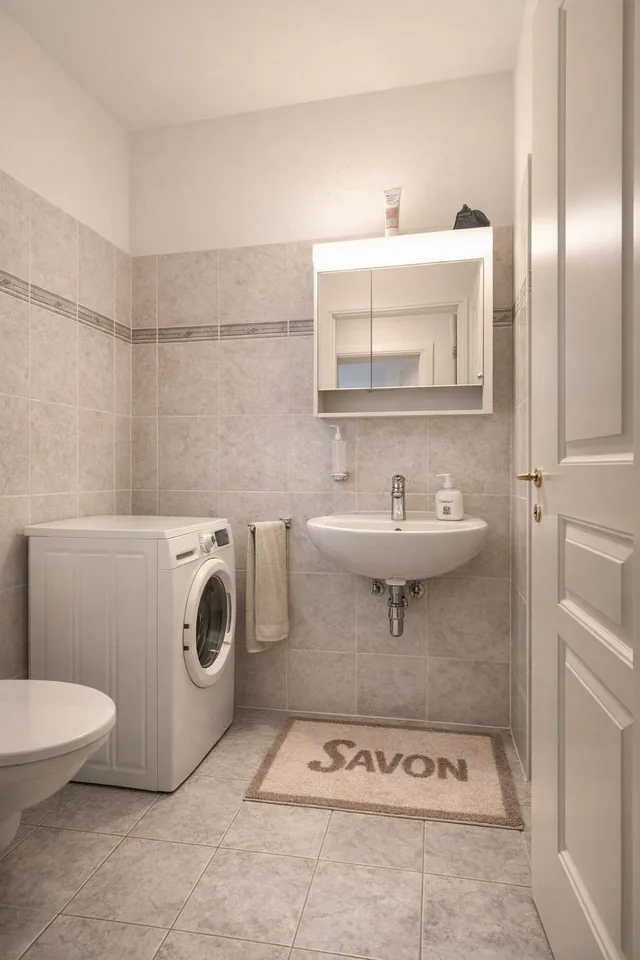 Refined 3.5-room apartment with covered terrace and premium finishes. – photo 21 of 25