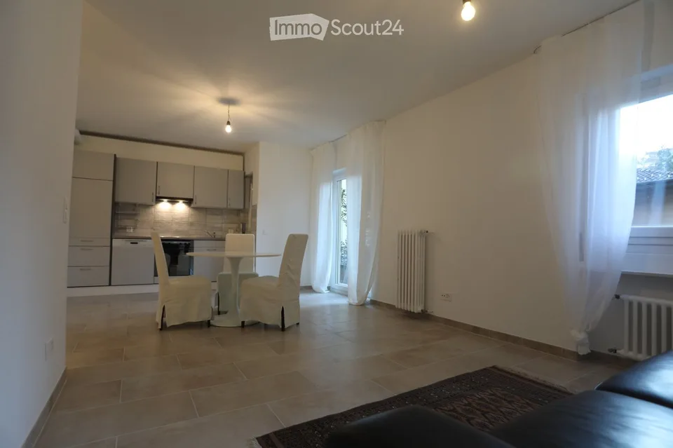 Vacallo - Geräumige 3,5-Zimmer-Wohnung mit Terrasse – Foto 3 von 5