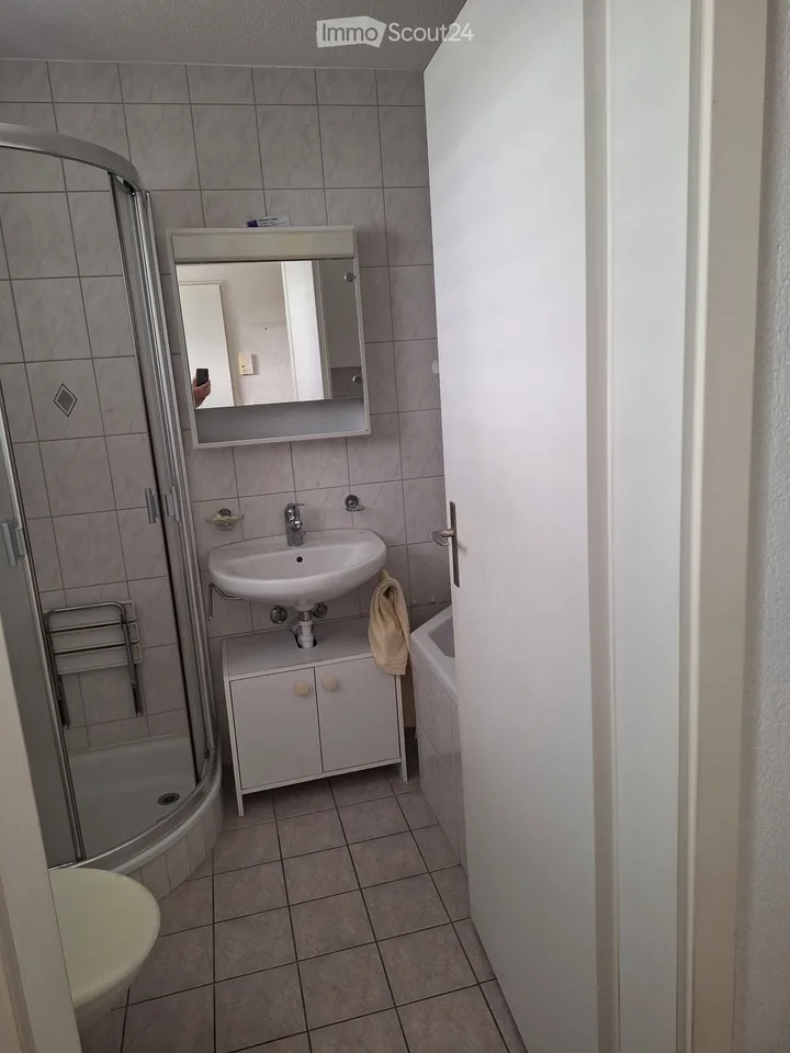 3.5 Zimmer-Wohnung, hell, zentrale Lage – Foto 5 von 5