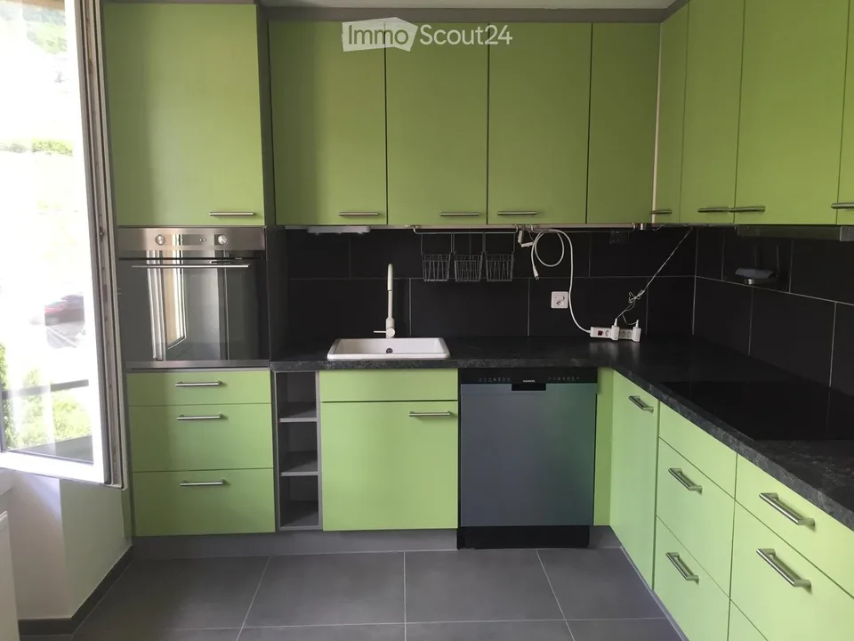 Vier-Zimmer-Wohnung in Neuchâtel – Foto 2 von 5