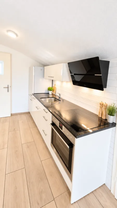 HELLE SANIERTE TOP-MODERNE 1.5 ZIMMERWOHNUNG! – Foto 2 von 7