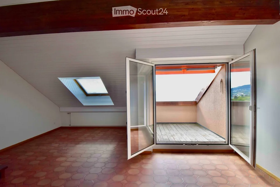 Ein Charmantes 2,5-Zimmer-Wohnung mit Panoramablick auf den Genfersee in Belmont-sur-Lausanne – Foto 2 von 9