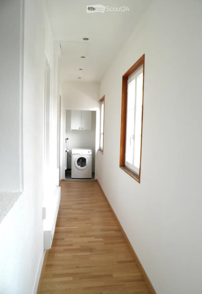 Grosszügige 4.5 Zimmer-Wohnung mit sonniger Terrasse – Foto 10 von 13