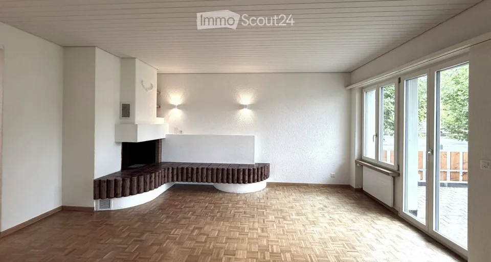 Grosszügige 4.5 Zimmer-Wohnung mit sonniger Terrasse – Foto 9 von 13