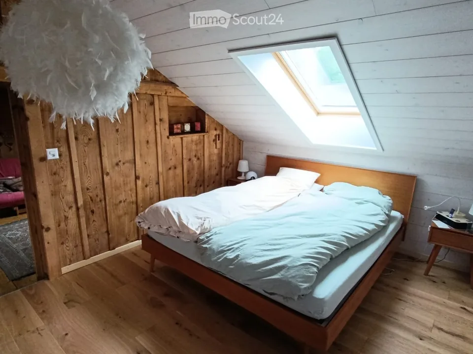 Duplex-Wohnung in einem alten Haus – Foto 4 von 5