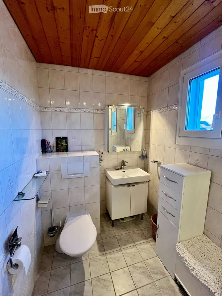 Übernahme Mietvertrag - Geräumiges Duplex mit 4.5 Zimmern und 140m² + Dachboden – Foto 10 von 13