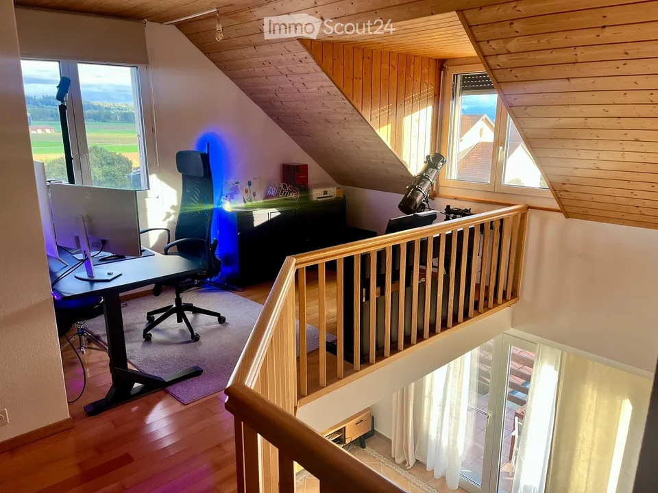 Übernahme Mietvertrag - Geräumiges Duplex mit 4.5 Zimmern und 140m² + Dachboden – Foto 4 von 13