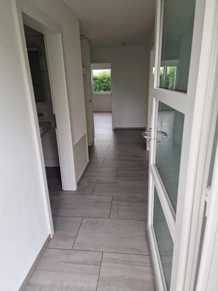 3.5-Room Ground Floor Apartment in Feldbrunnen – photo 7 of 9