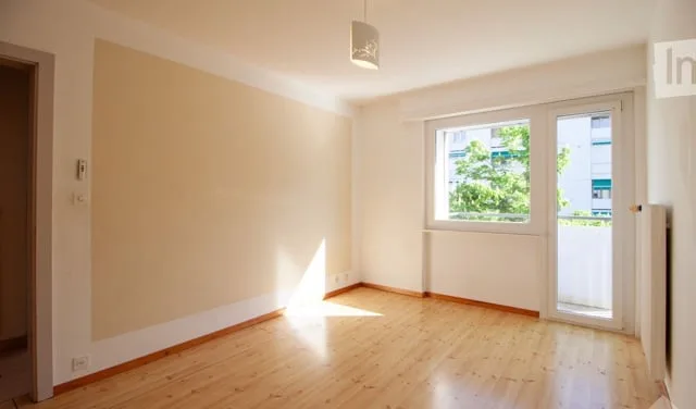 Geräumige 4.5 Zimmer Wohnung mit viel Licht in Conthey mit freier Sicht – Foto 4 von 5