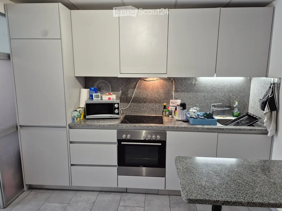 Appartement im Zentrum 42 m² Terrasse Parkmöglichkeit möbliert – Foto 3 von 5