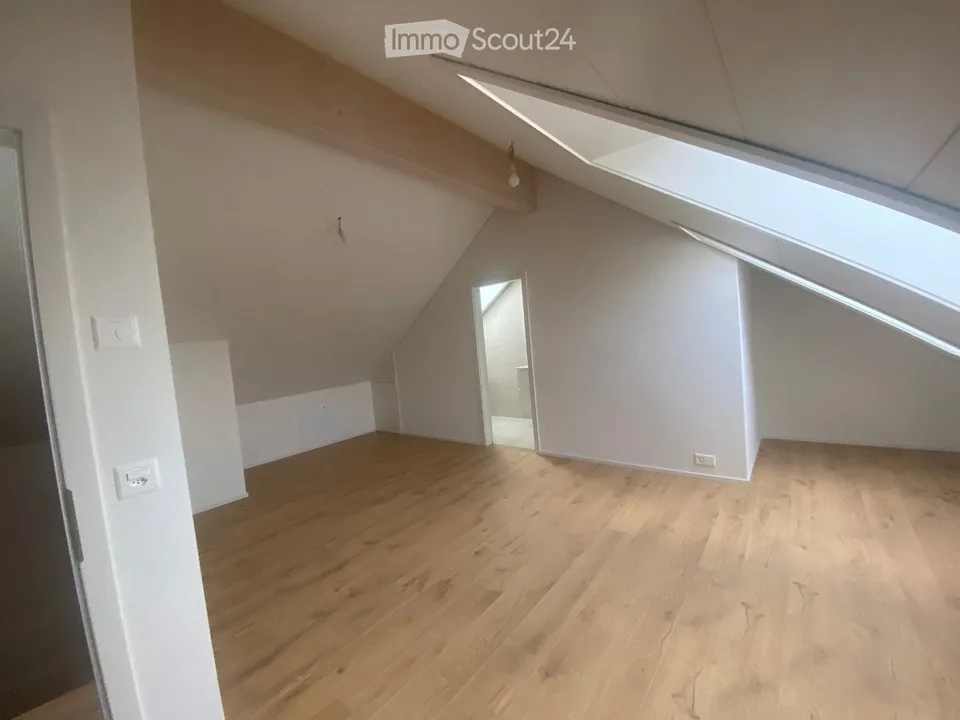 Haus im Dorf zur Miete, 5.5 Zimmer, 145 m2 – Foto 4 von 5