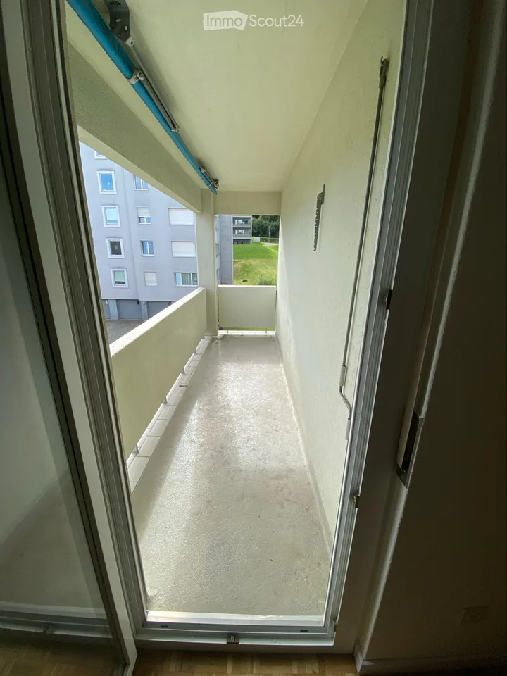 Helle 3 Zimmer Wohnung in sehr ruhiger Lage in Wädenswil – Foto 5 von 5