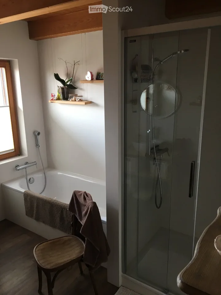 WG Zimmer im Paradisli – Foto 4 von 5
