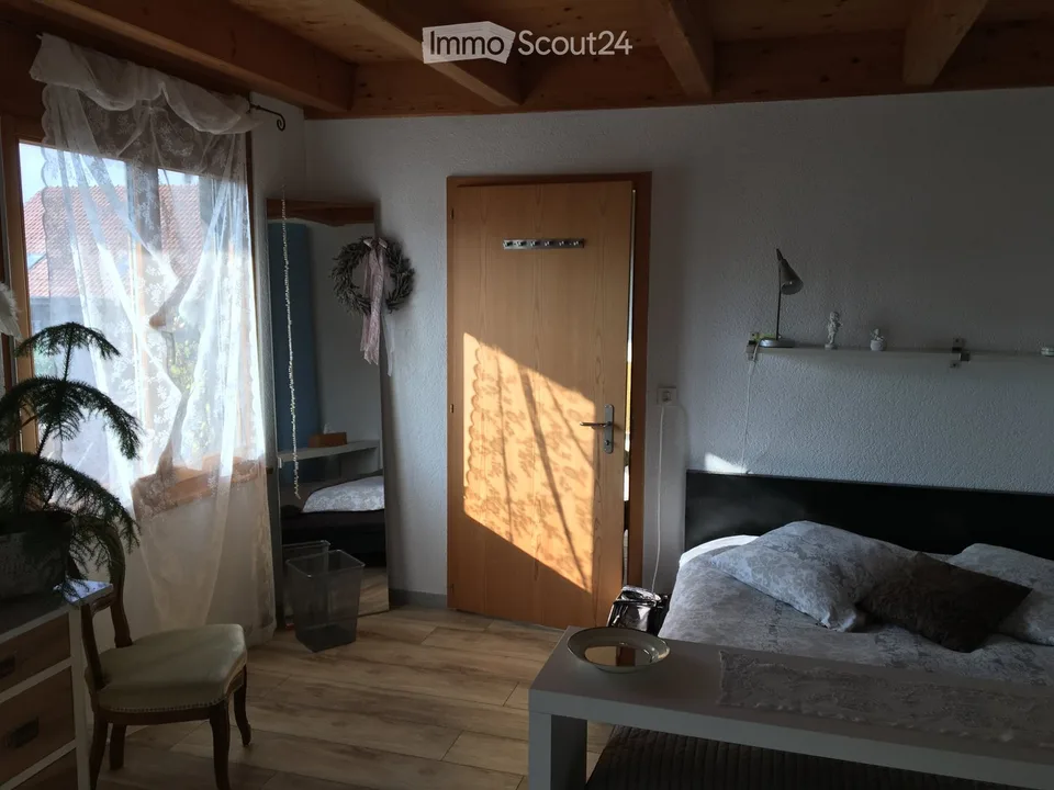 WG Zimmer im Paradisli – Foto 2 von 5