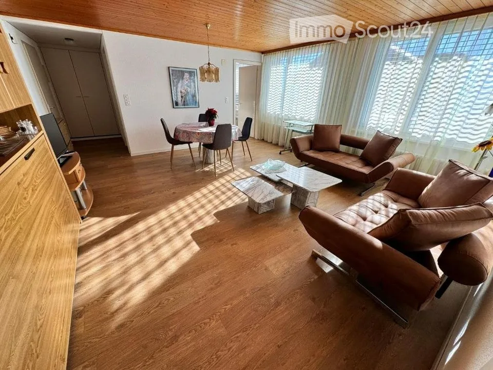 MÖBLIERTE 2 Zimmer WOHNUNG ab 11. 2026 bis 06 Februar 2027 – Foto 3 von 5