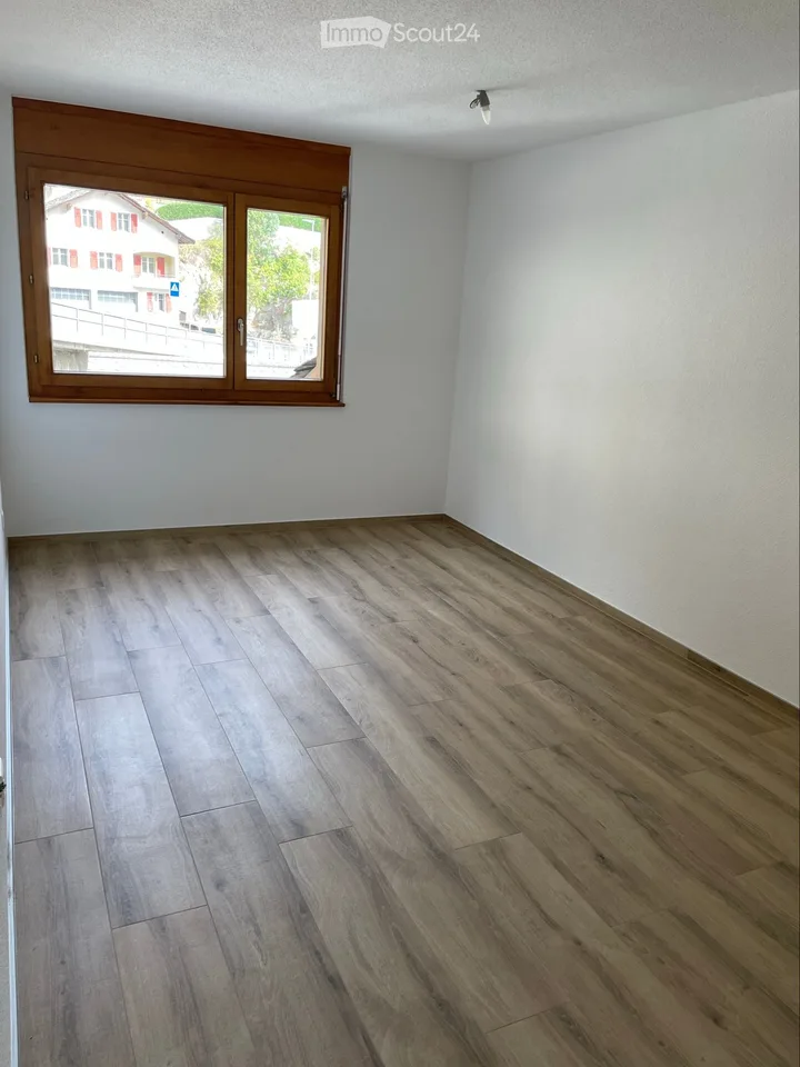 Neu renovierte 4.5-Zi-Whg. – Foto 5 von 5
