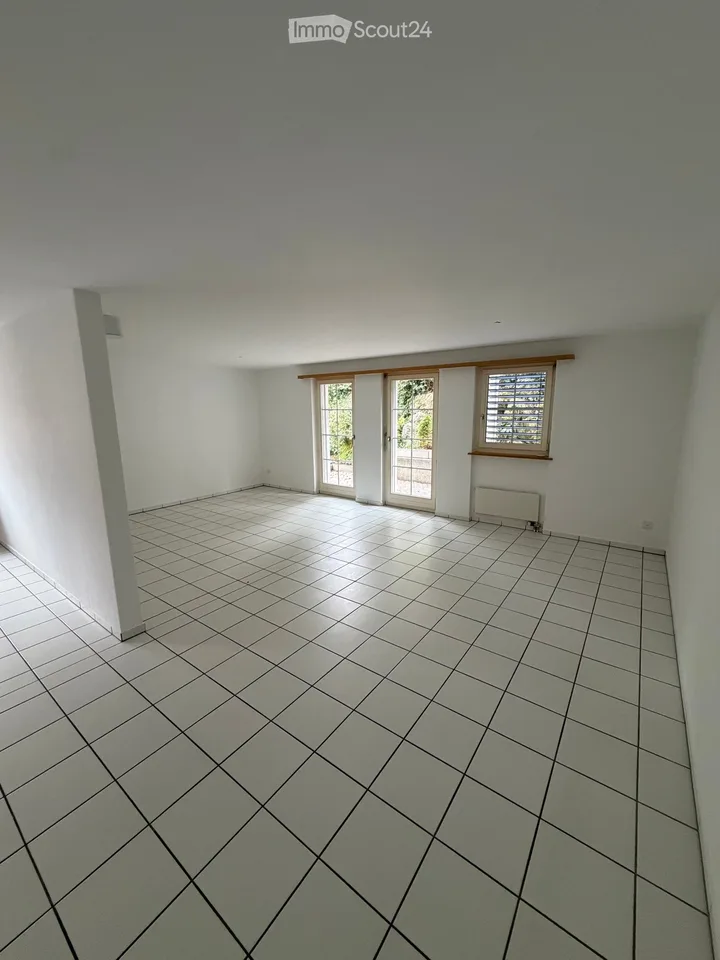Charmantes 5.5-Zimmer-Haus – Foto 3 von 5