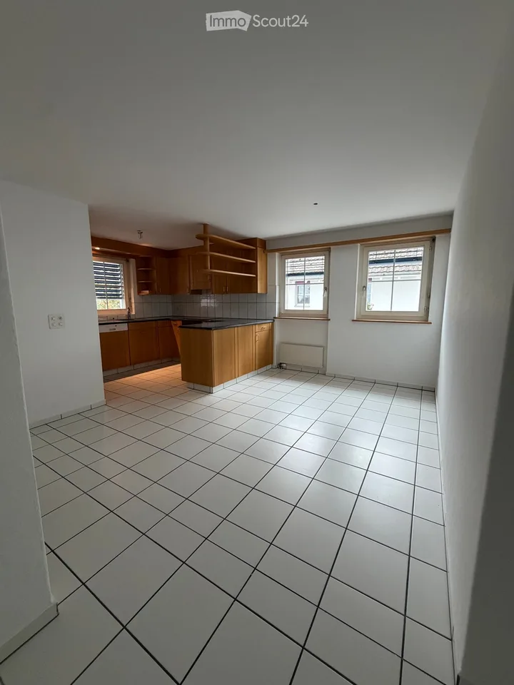 Charmantes 5.5-Zimmer-Haus – Foto 2 von 5