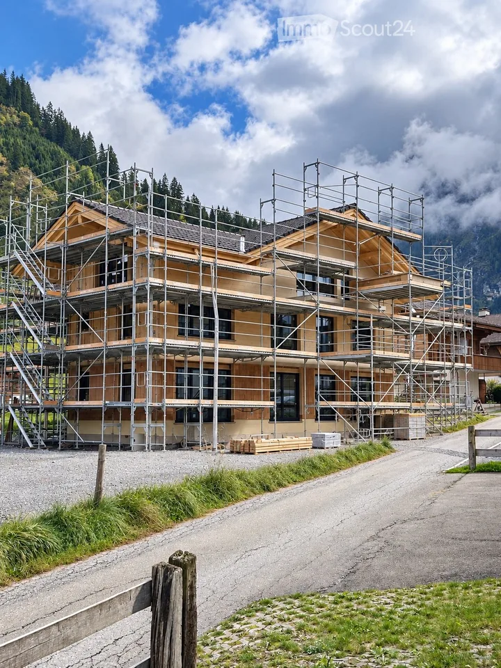 4,5 Zimmer Dachwohnung – Foto 3 von 4